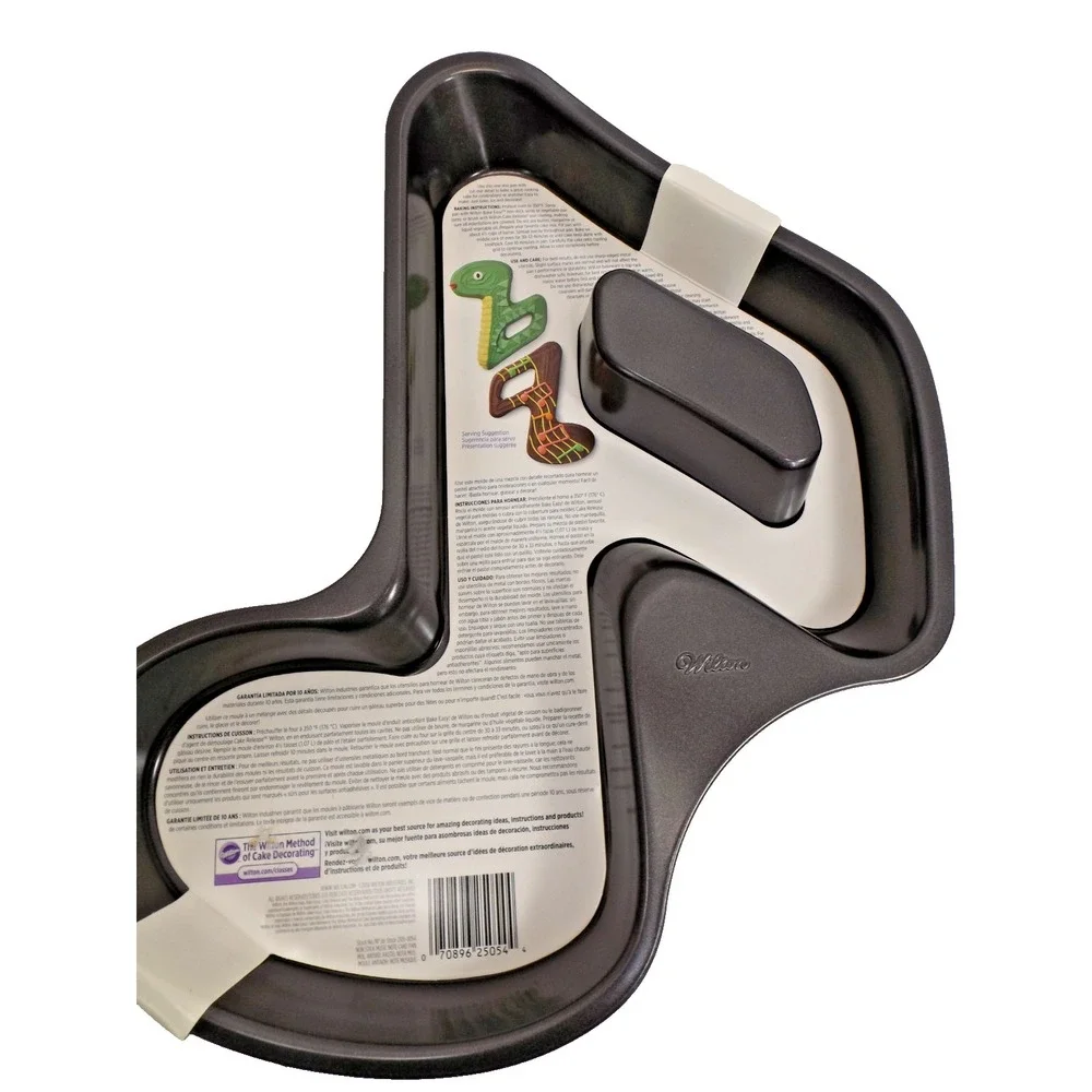 Wilton - Music Note Cake Pan - 13